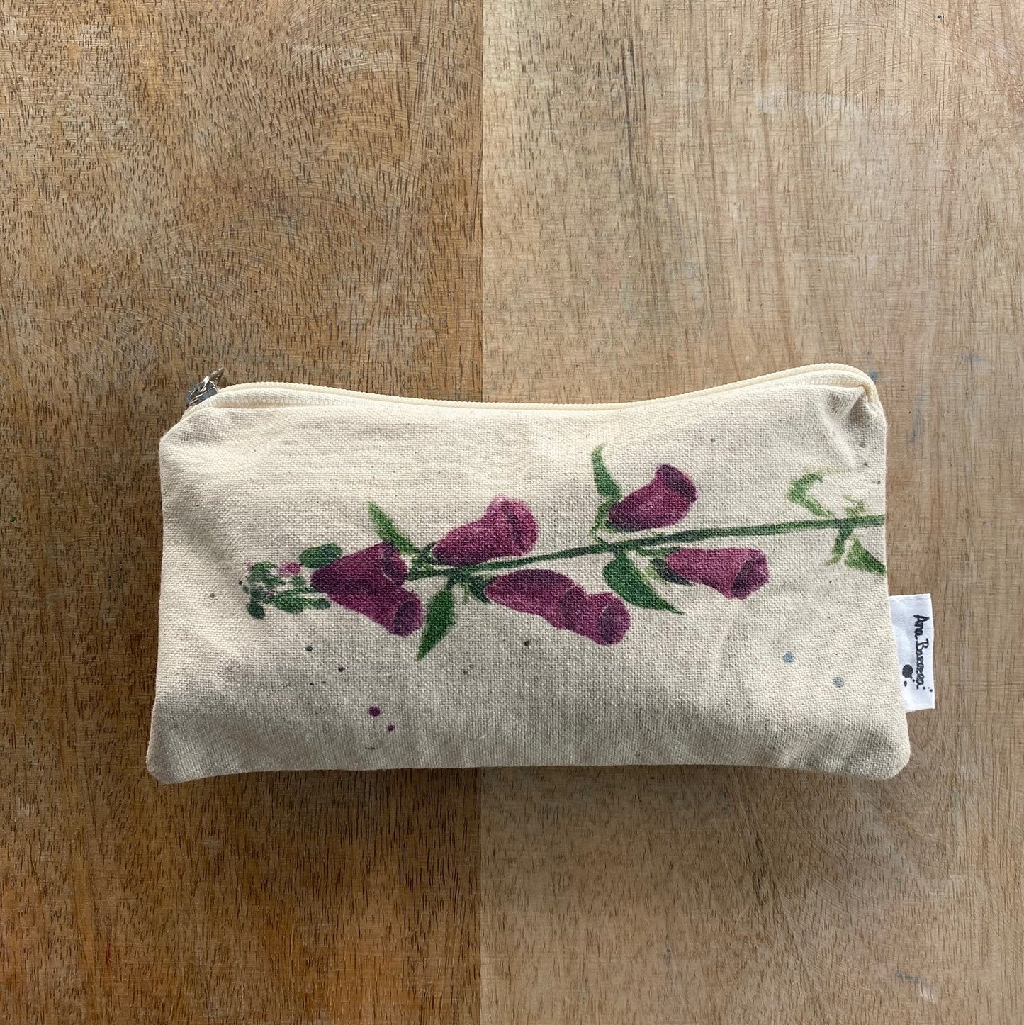 Estuche de tela de algodón con diseño a la acuarela flor dedalera fucsia