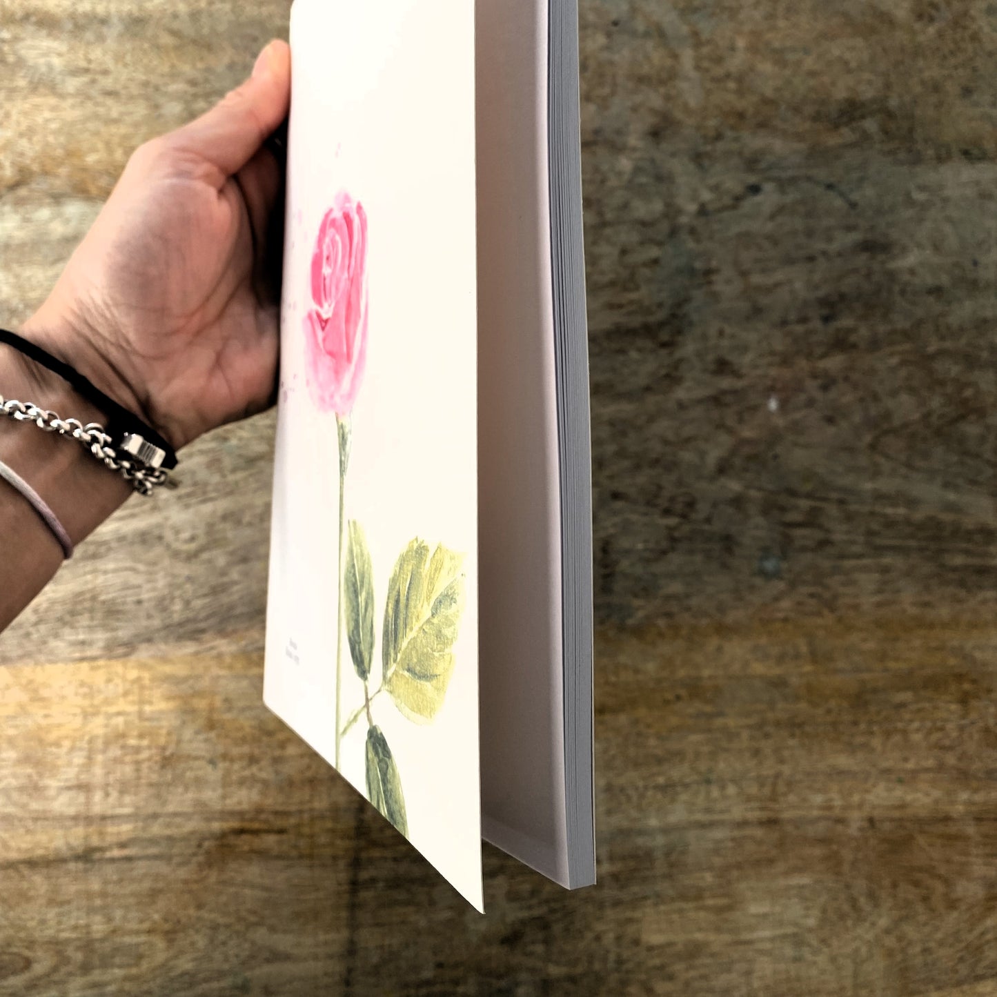 Cuaderno con diseño a la acuarela Rosa