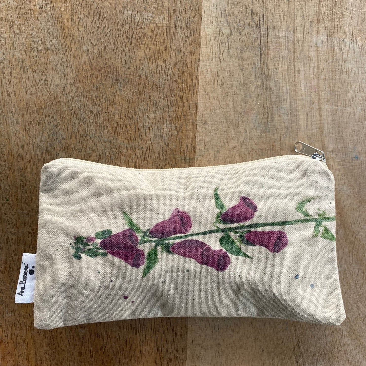 Estuche de tela de algodón con diseño a la acuarela flor dedalera fucsia